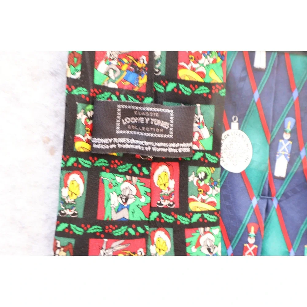 Mens Christmas Holiday Necktie Lot 12pc Looney Tunes Tommy Hilfiger Hugo Boss